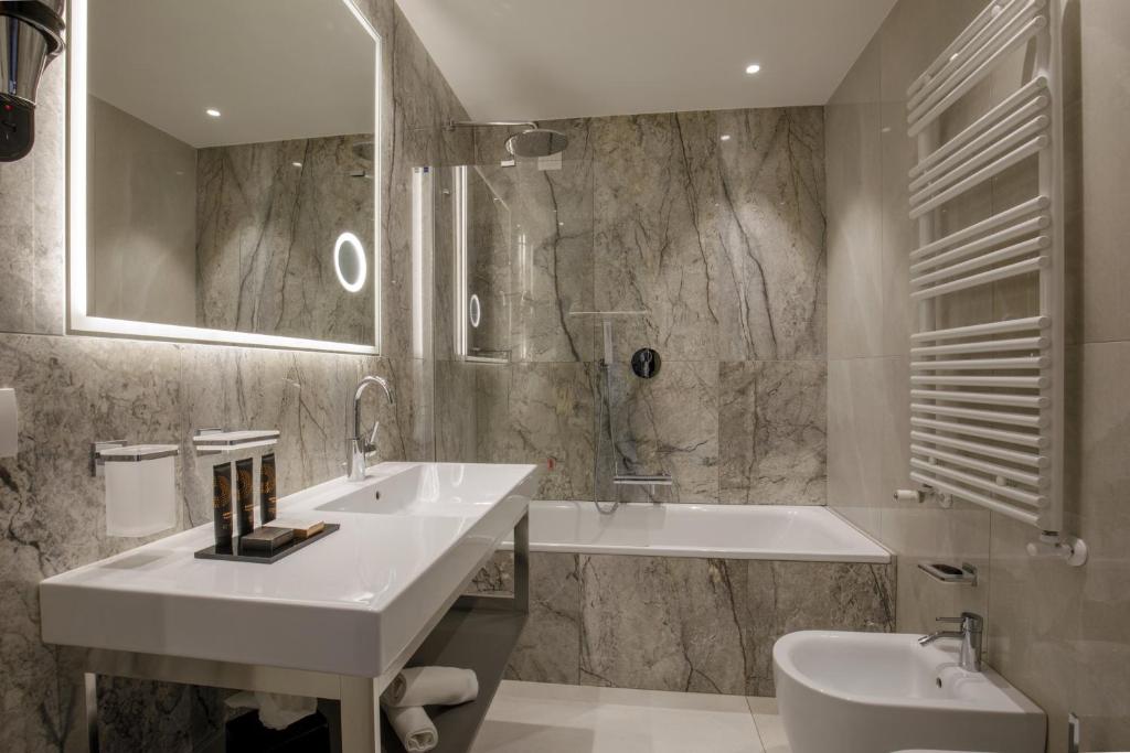 Hotel St Martin by OMNIA hotels - Resim 37