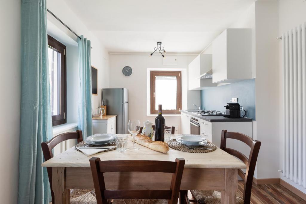 Kuchyň nebo kuchyňský kout v ubytování Residence Madamin