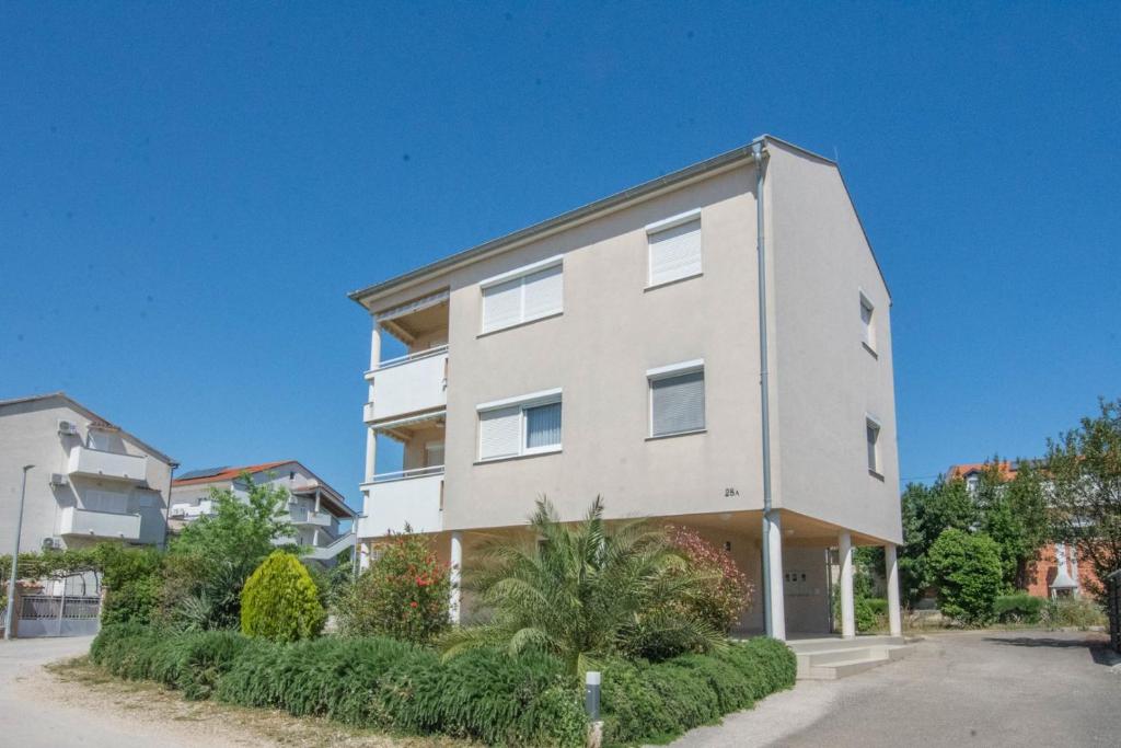 Budova, v ktorej sa apartmán nachádza