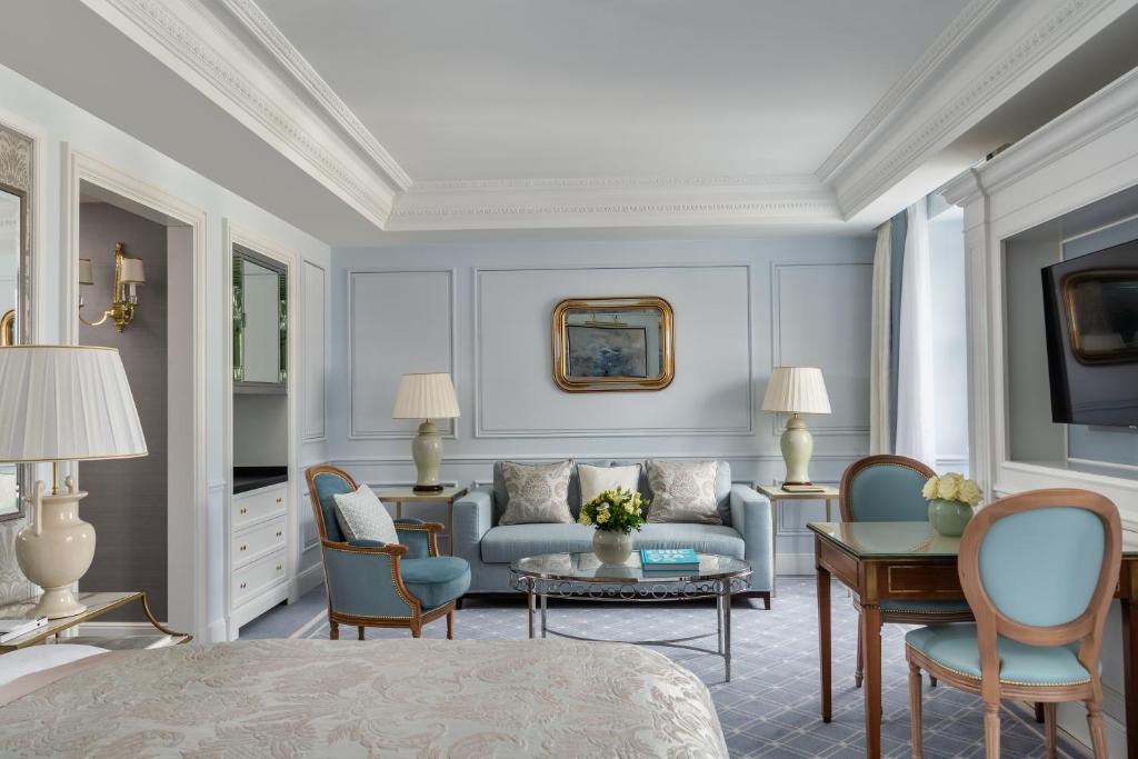 
Deluxe Double Room with Garden View
