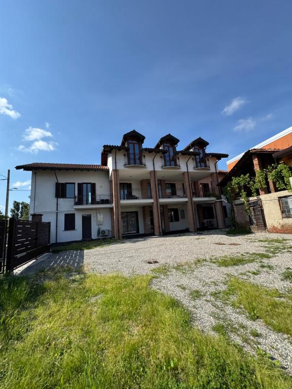 Budova, kde se vila nachází