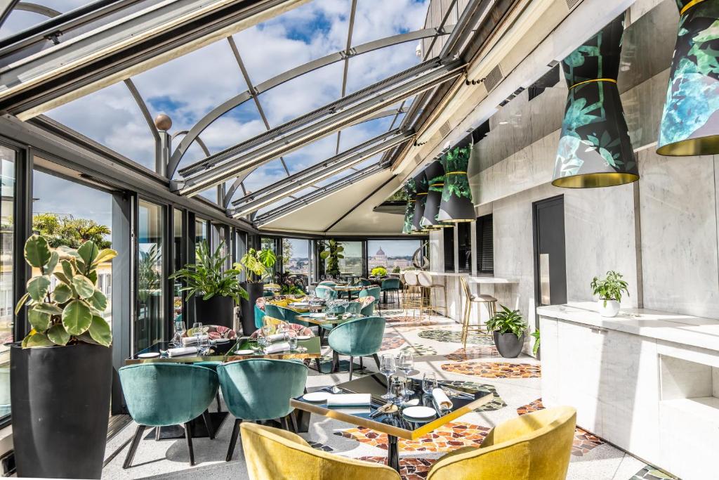 Restaurace v ubytování Sofitel Roma Villa Borghese
