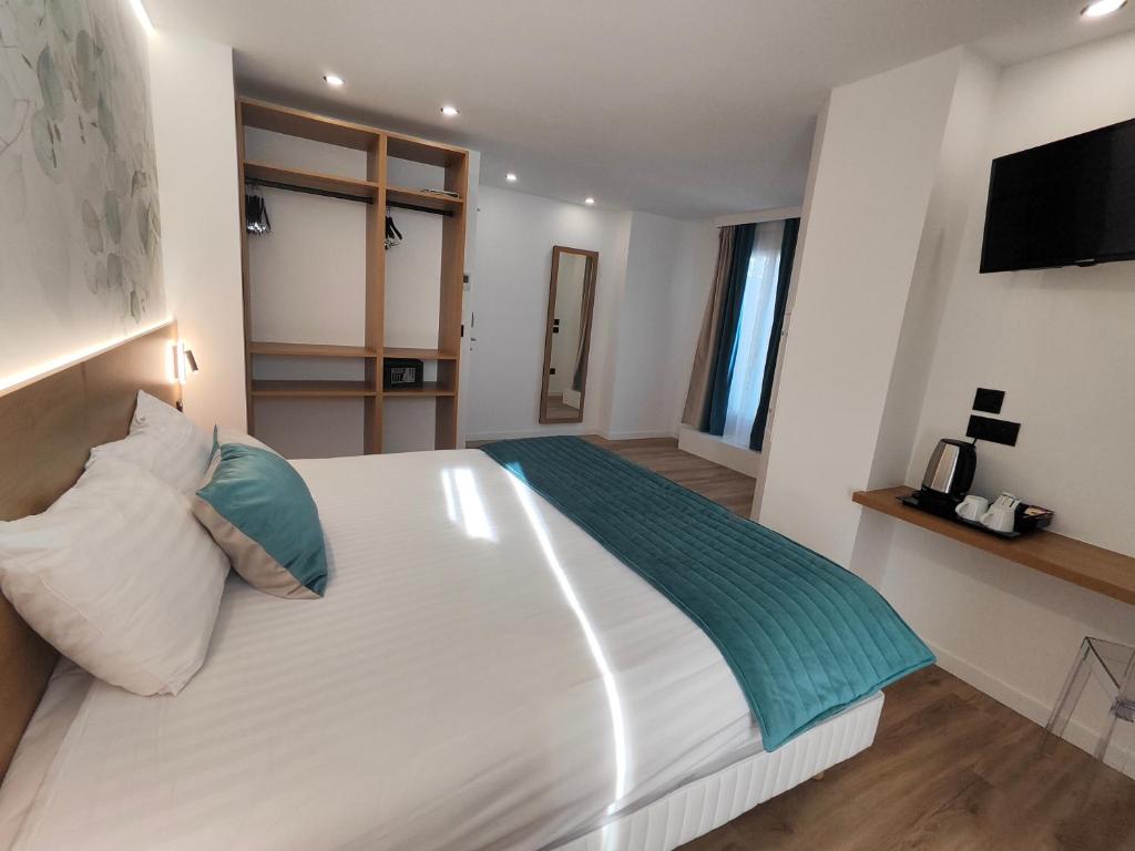 55 Hôtel Montparnasse - Resim 21