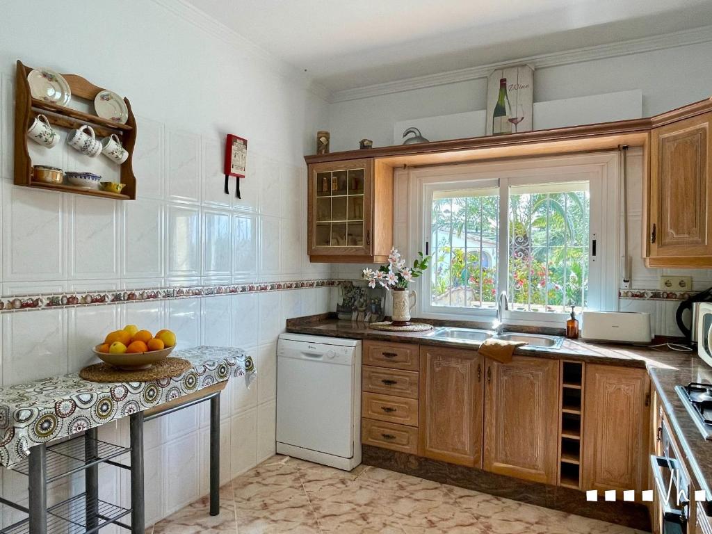 Kuchyň nebo kuchyňský kout v ubytování VH CostaBlanca - CASA MORA