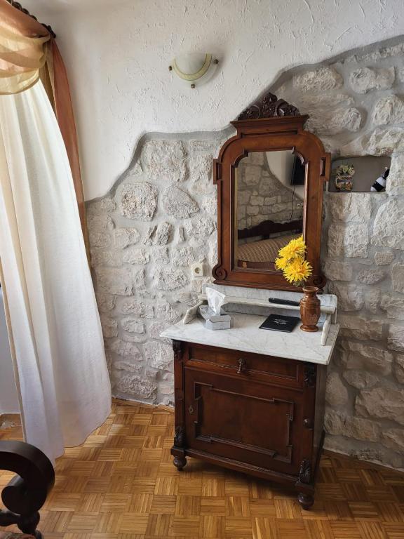 Fotografie z fotogalerie ubytování Palace Derossi v Trogiru