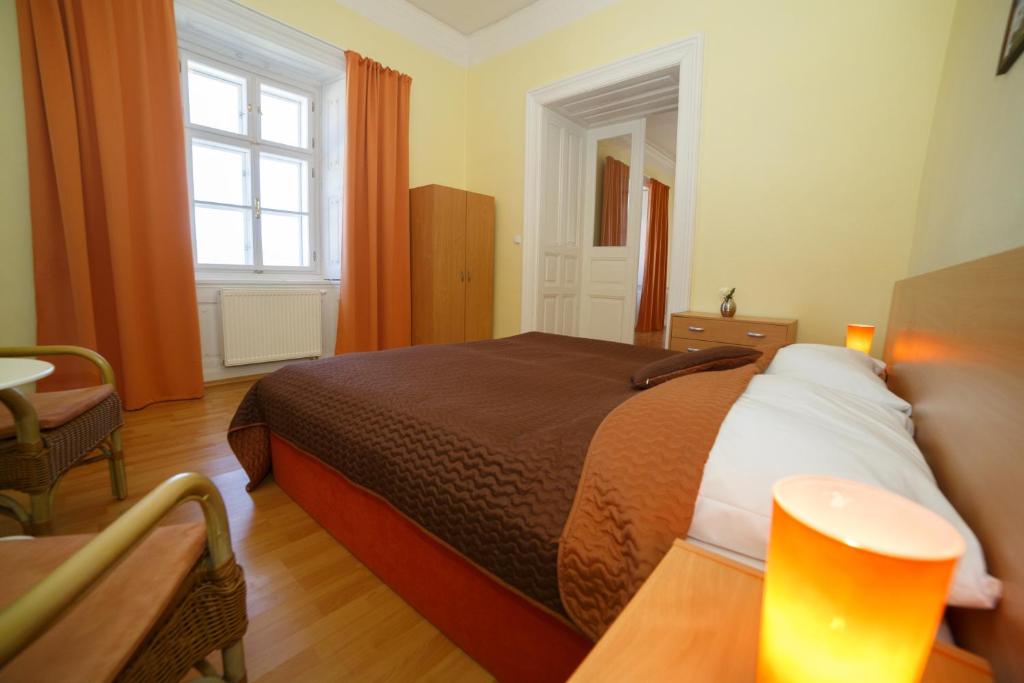 Postel nebo postele na pokoji v ubytování Chateau Diva