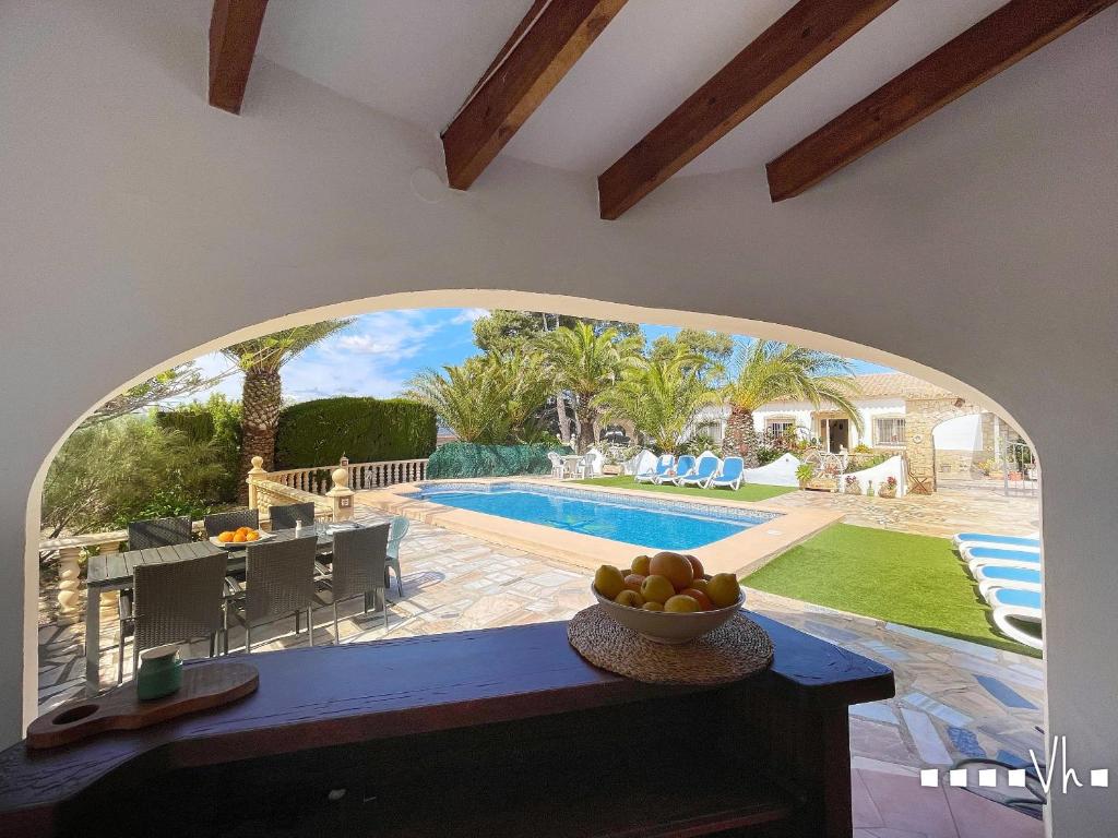 Bazén v ubytování VH CostaBlanca - CASA MORA nebo v jeho okolí