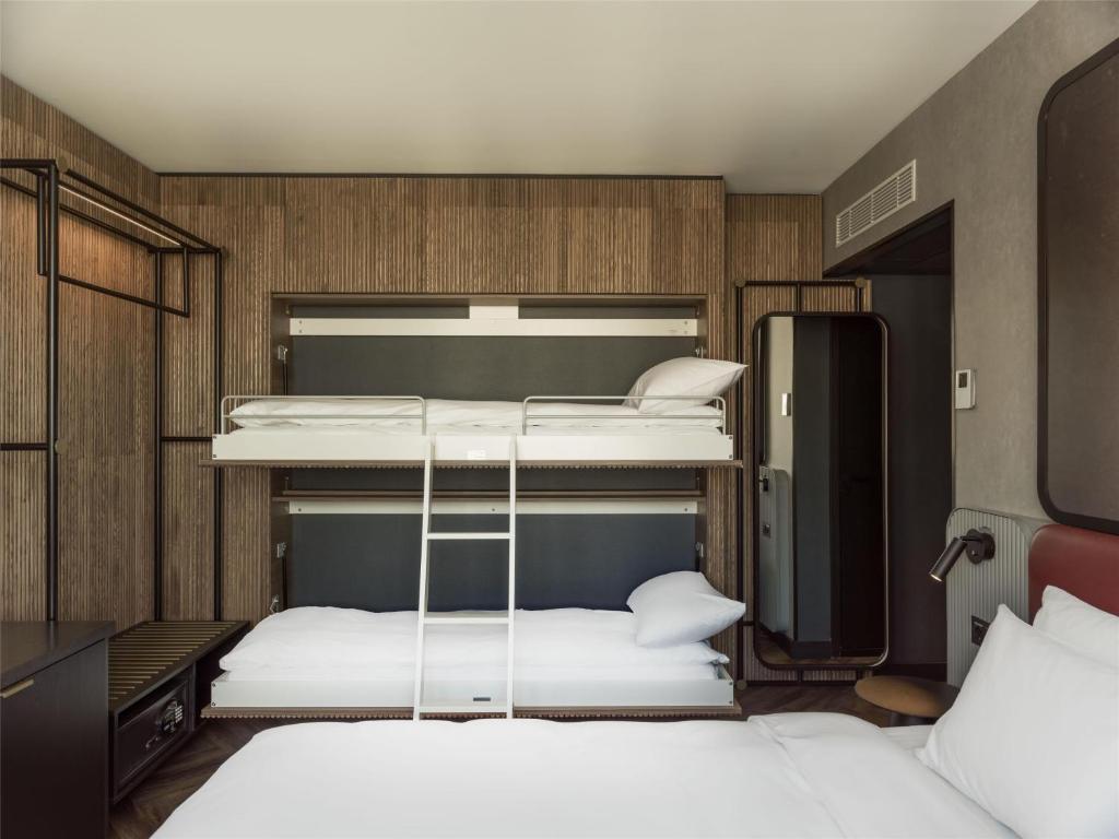 Radisson RED Oslo City Centre, A Verified Net Zero Hotel - Resim 22