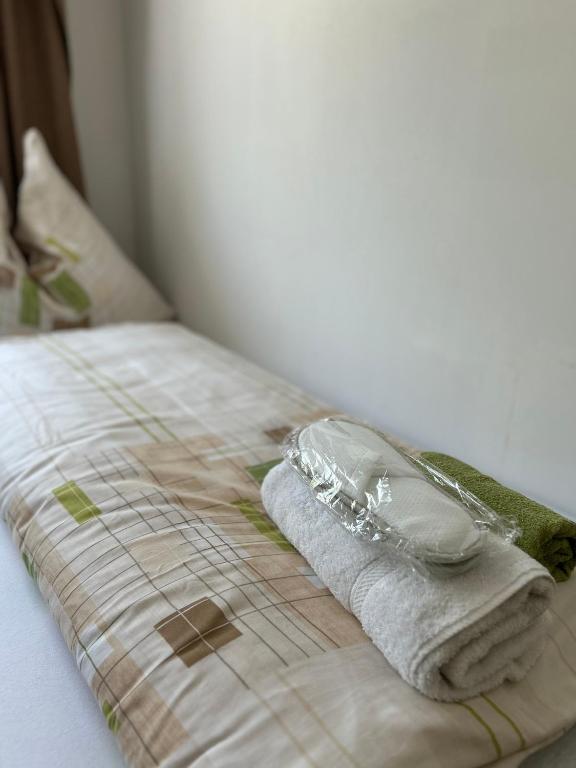 Postel nebo postele na pokoji v ubytování Urban Stay Kremsmünster Studio