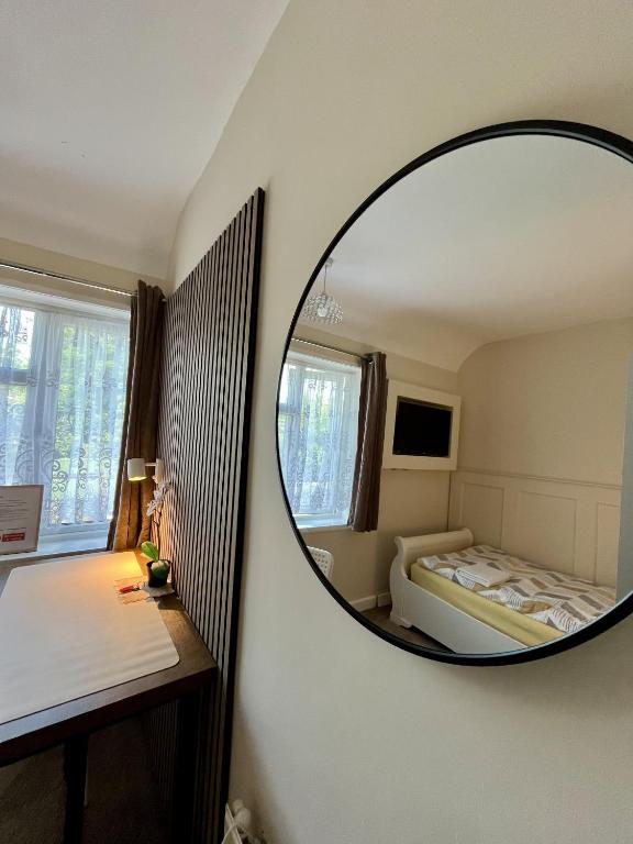 Postel nebo postele na pokoji v ubytování Home accommodation