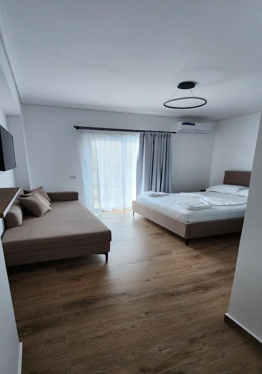 Hotel LBC