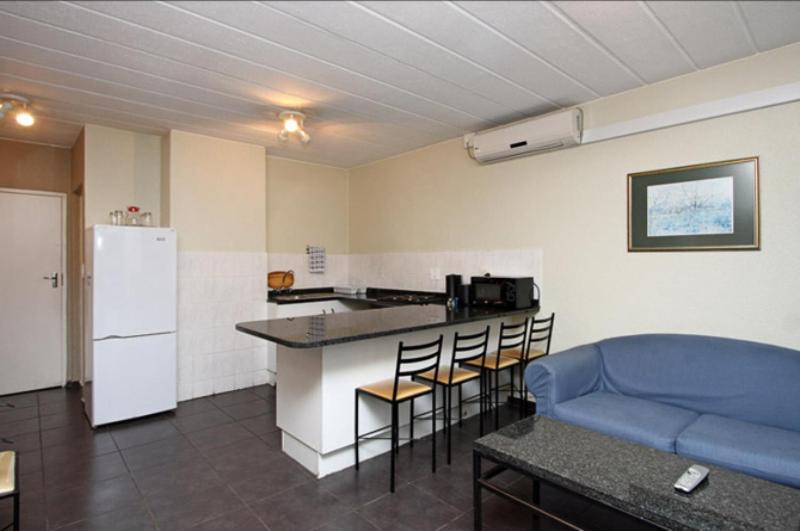Vetho 2 Apartments OR Tambo Airport - 
