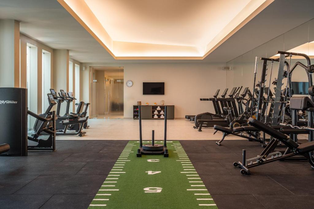 Fitness centrum a/nebo fitness zařízení v ubytování Kimpton Atlantico Algarve by IHG
