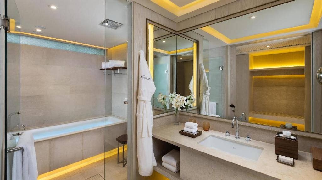 Koupelna v ubytování Kempinski Summerland Hotel & Resort Beirut