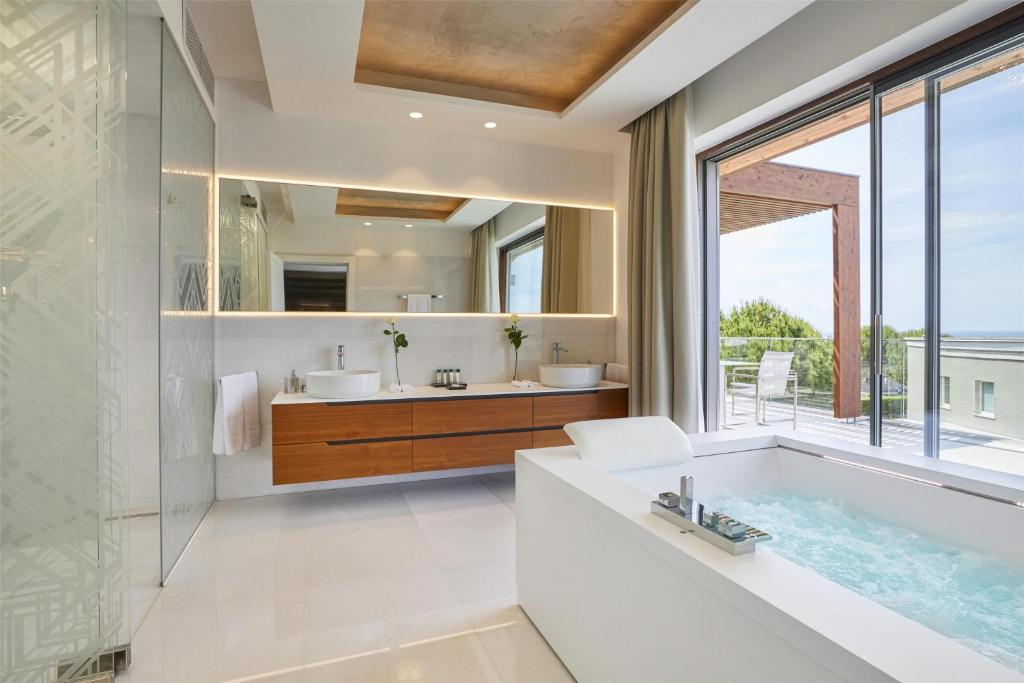 Koupelna v ubytování Kempinski Hotel Adriatic Istria Croatia