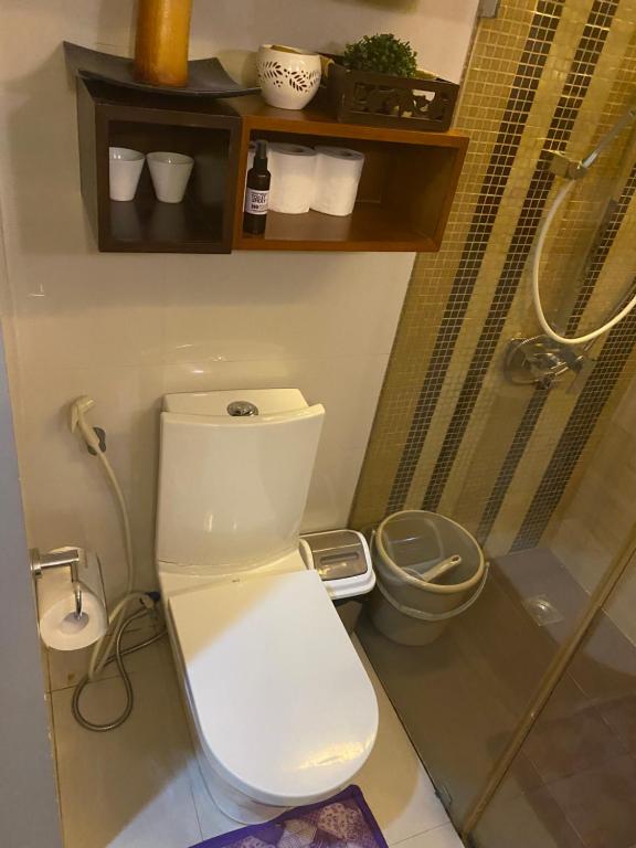 Vannituba majutusasutuses Pico De Loro Miranda B With 290 mbps Wifi