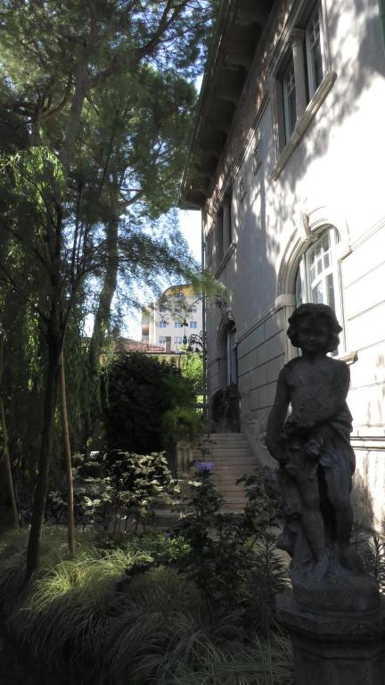 Zahrada ubytování NOBILI LIBARDI - VILLA BASEVI