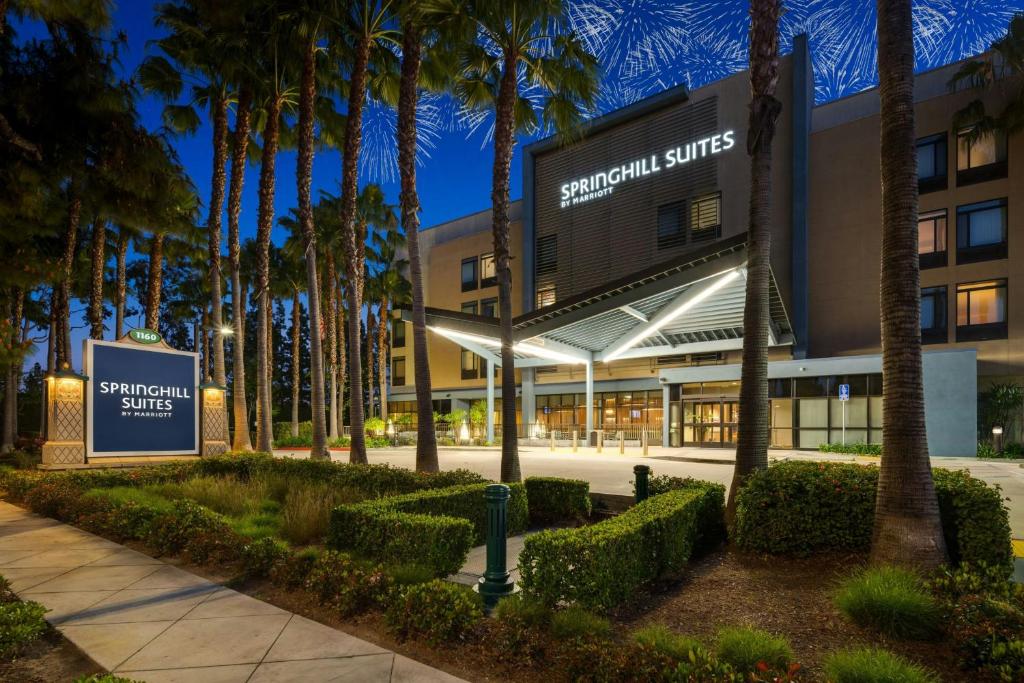Springhill Suites by Marriott Anaheim Maingate photo