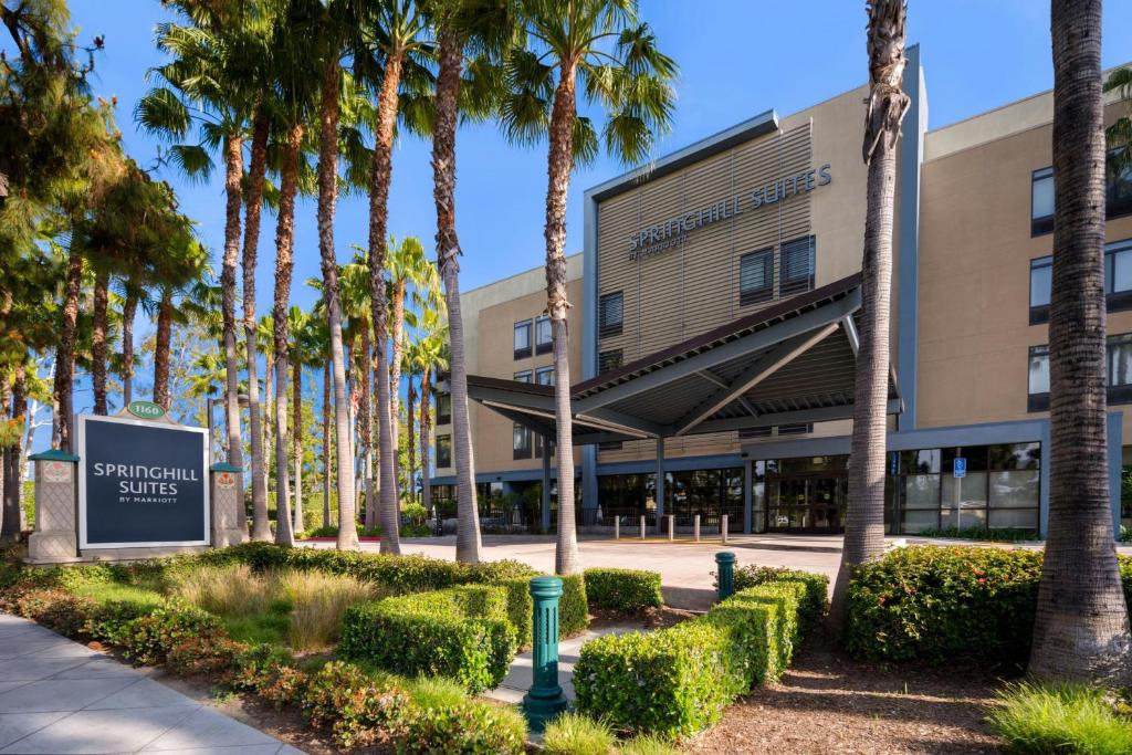Springhill Suites by Marriott Anaheim Maingate photo