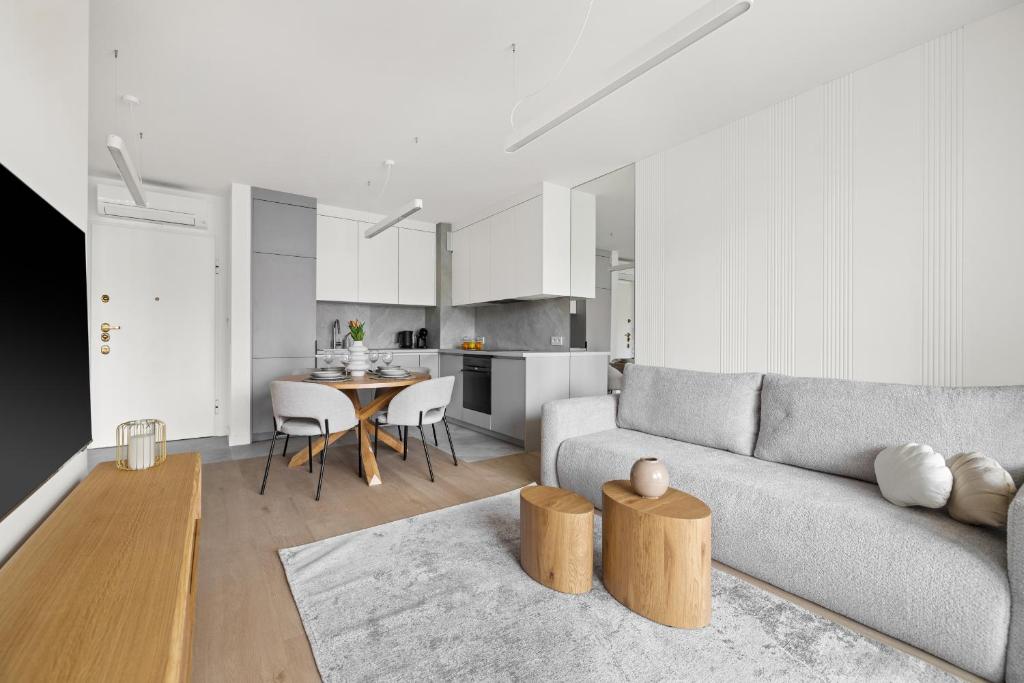 
One-Bedroom Apartment with Balcony
