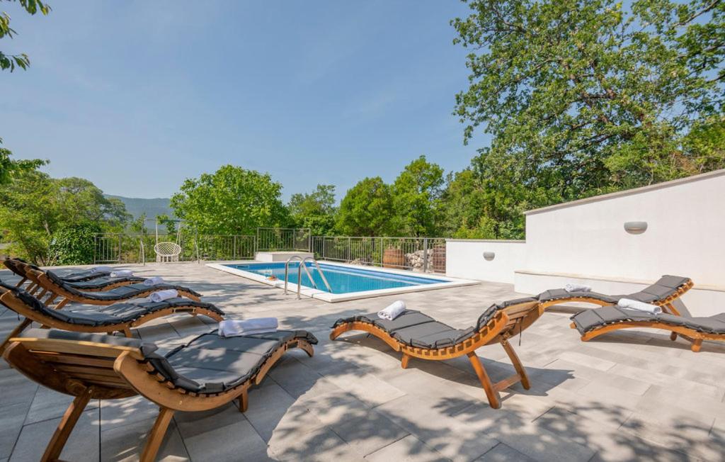 Πισίνα στο ή κοντά στο Family Jelavić Holiday House