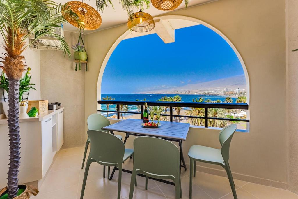 Relax tropical Lux 1 sea line