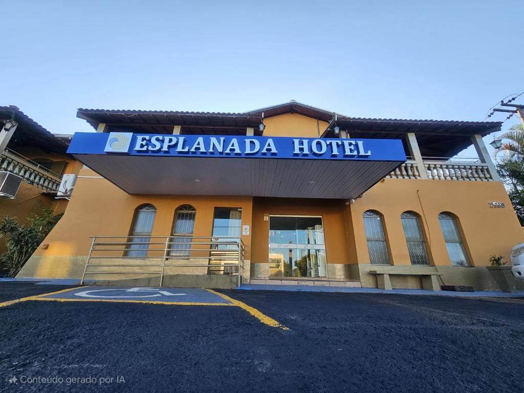 Bangunan di mana terletaknya hotel