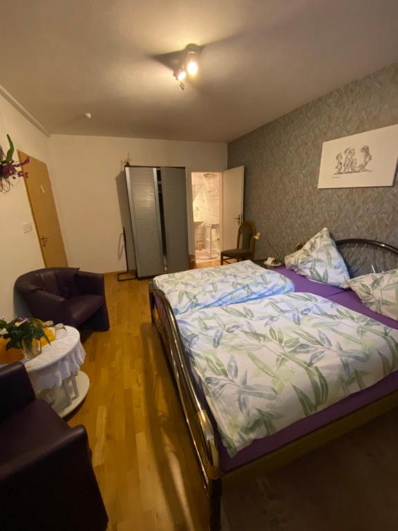 Postel nebo postele na pokoji v ubytování Zimmer # 1 und Zimmer # 2 mit Außenbereich