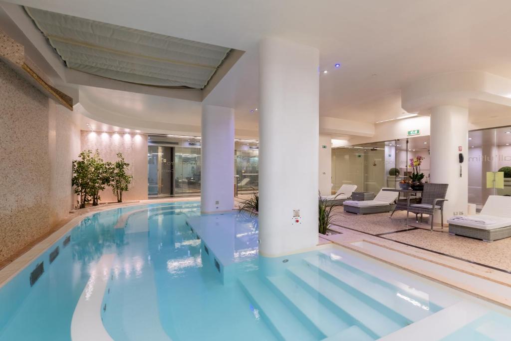 DoubleTree by Hilton Florence Metropole - Resim 4