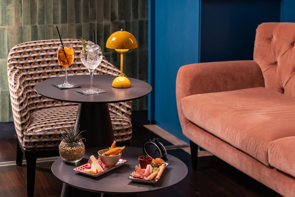 Posezení v ubytování DoubleTree by Hilton Florence Metropole