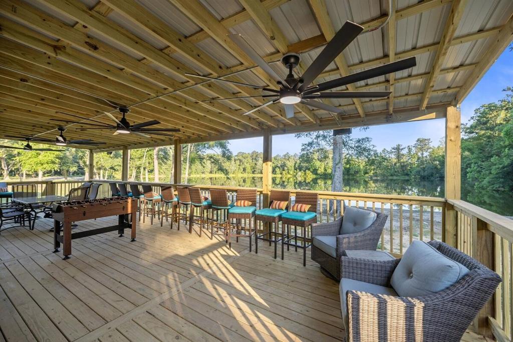 Gallery image of Lake-Pool & Close to Chappapeela Sports Park in Hammond