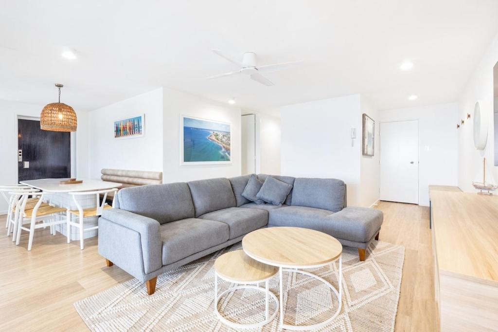 Posezení v ubytování Bannow Apt 7 –Panoramic Ocean Views