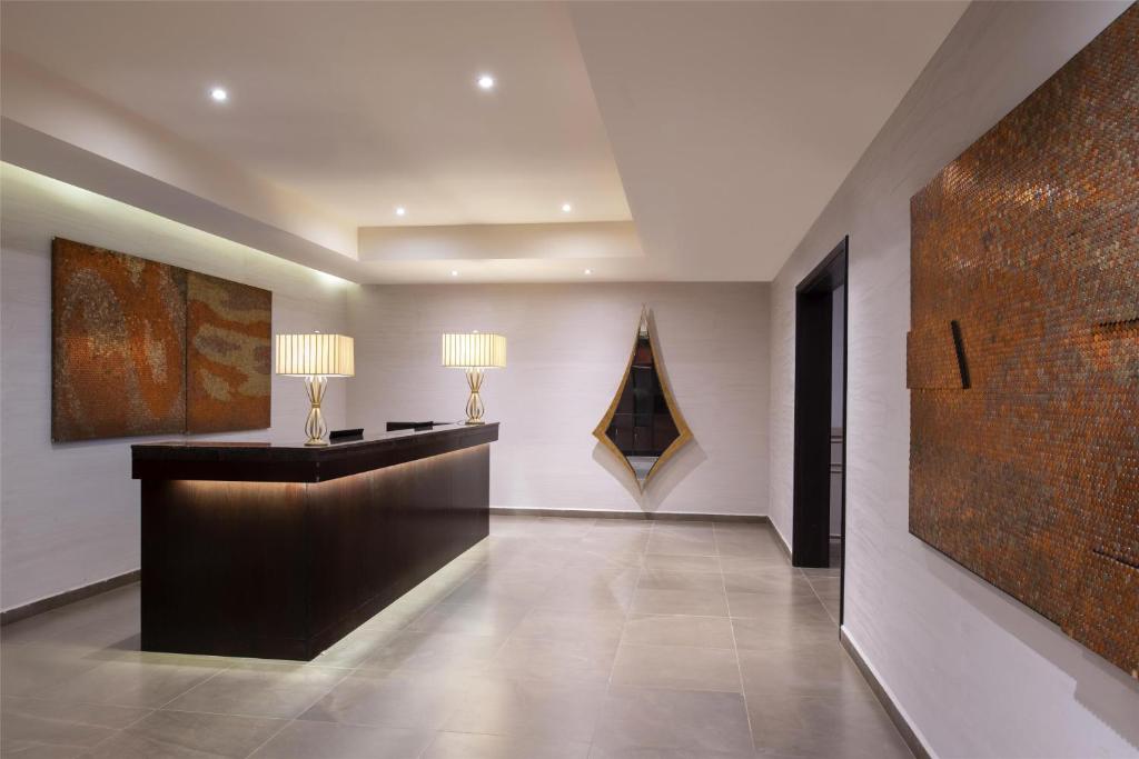 Kempinski Hotel Gold Coast City photo