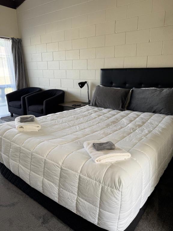 Fountain Court Motel - Resim 9