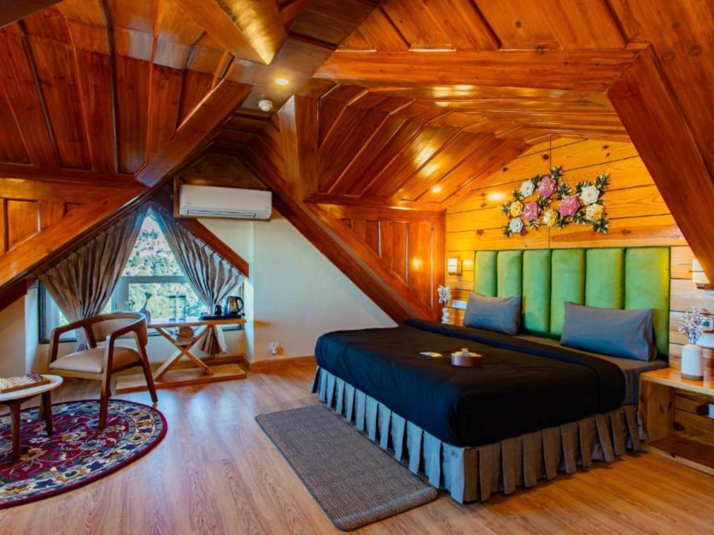 Istumisnurk majutusasutuses The Hosteller Shimla, Valley View