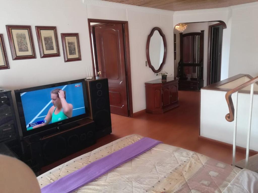 TV a/nebo společenská místnost v ubytování Elias Di Caprio - Habitaciones -