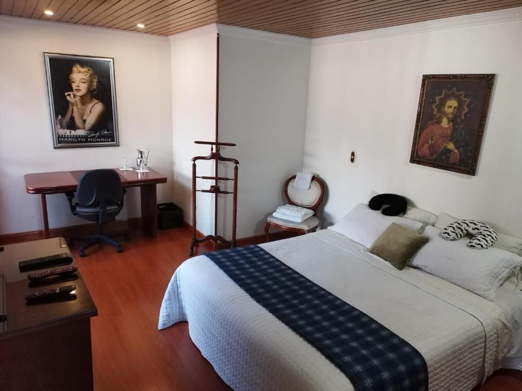Postel nebo postele na pokoji v ubytování Elias Di Caprio - Habitaciones -