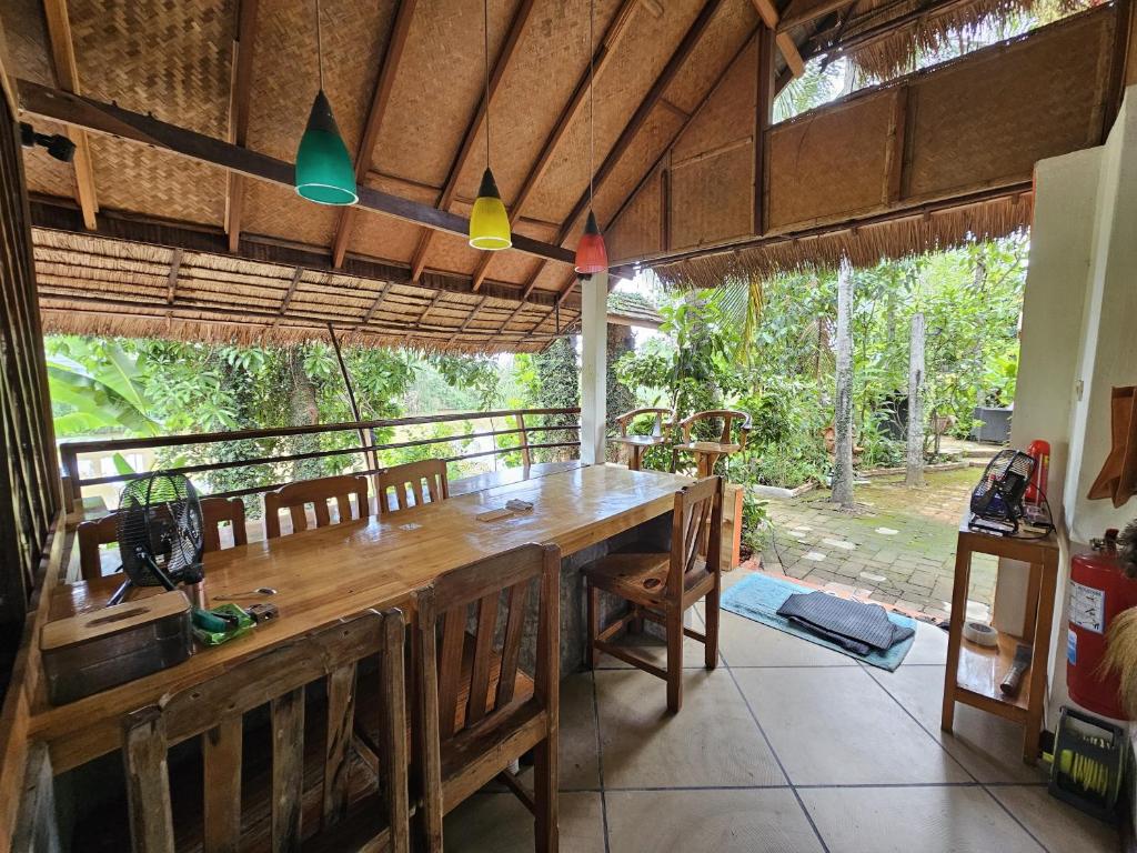 Rõdu või terrass majutusasutuses Amatas Garden Home