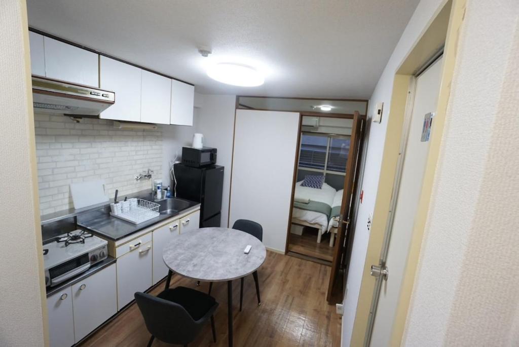 Apartment House Sanyo Green Heights 305