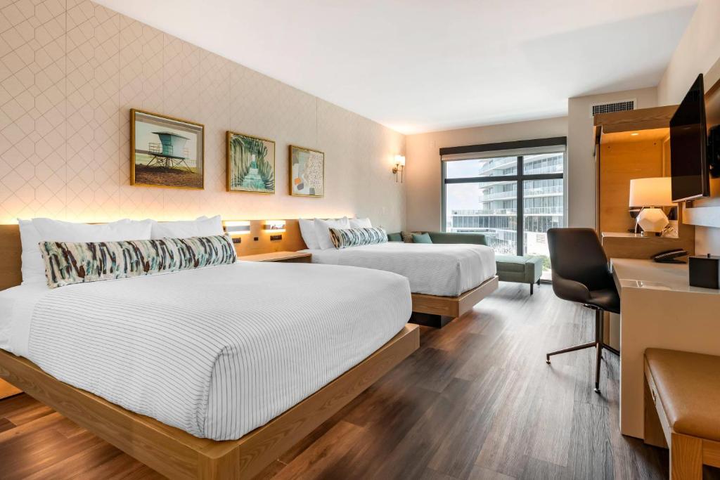 Cambria Hotel Fort Lauderdale Beach - 