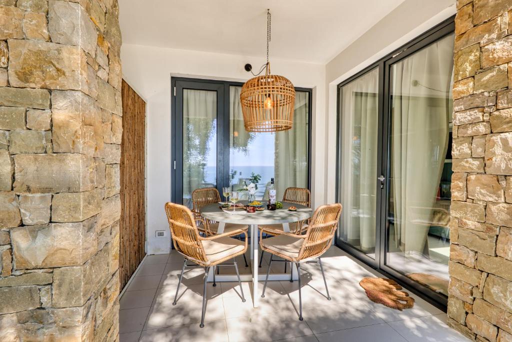 Villaggio Balzi Rossi - One Bedroom House 2