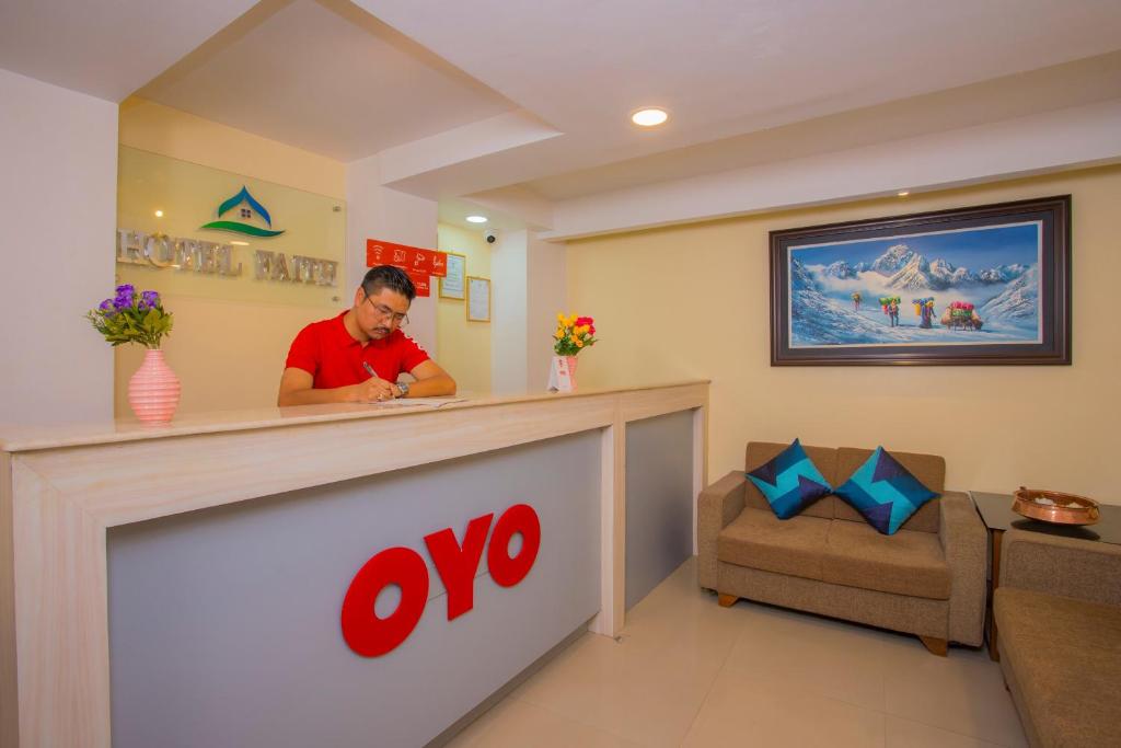 Posezení v ubytování OYO 262 Hotel Kumari