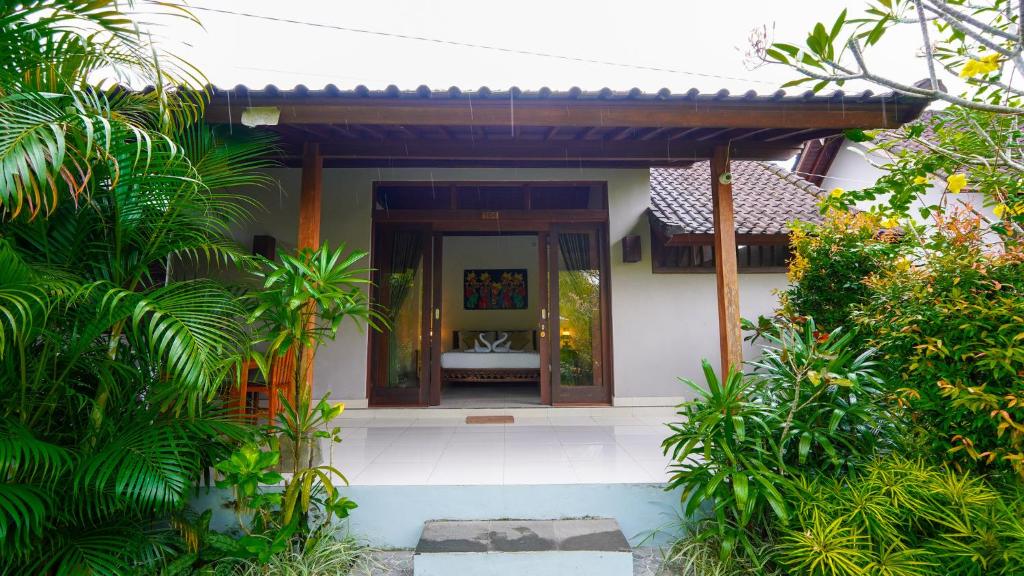 Green Coconut Cottage - 1