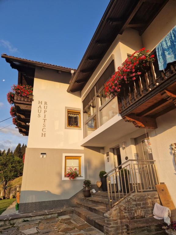 Balkón nebo terasa v ubytování Haus Rupitsch