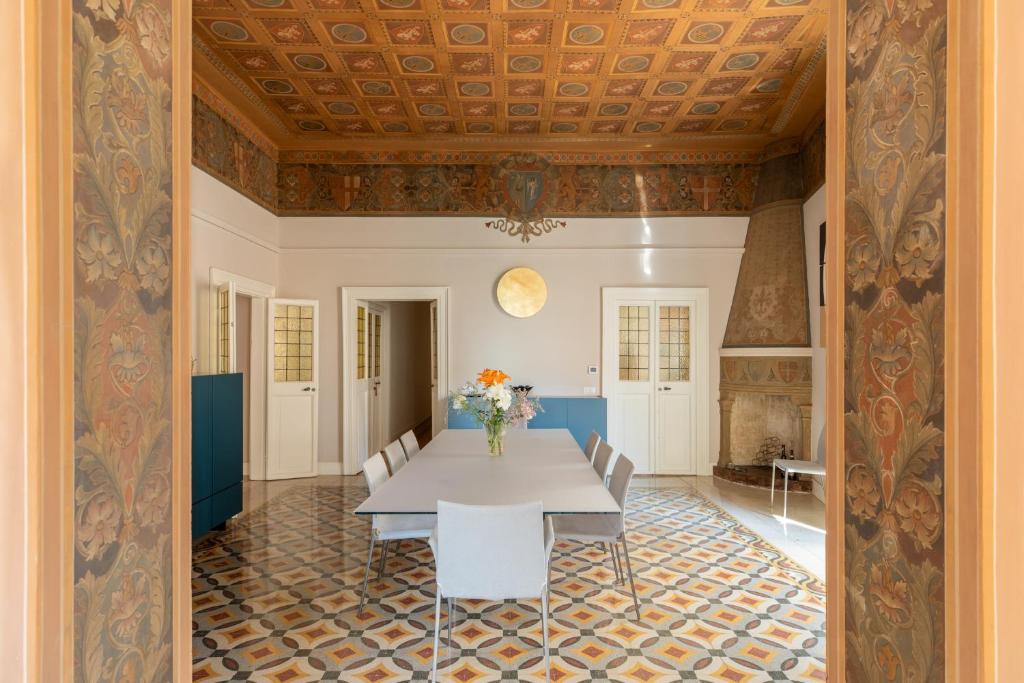 iFlat Timeless Elegance in the Center of Rome