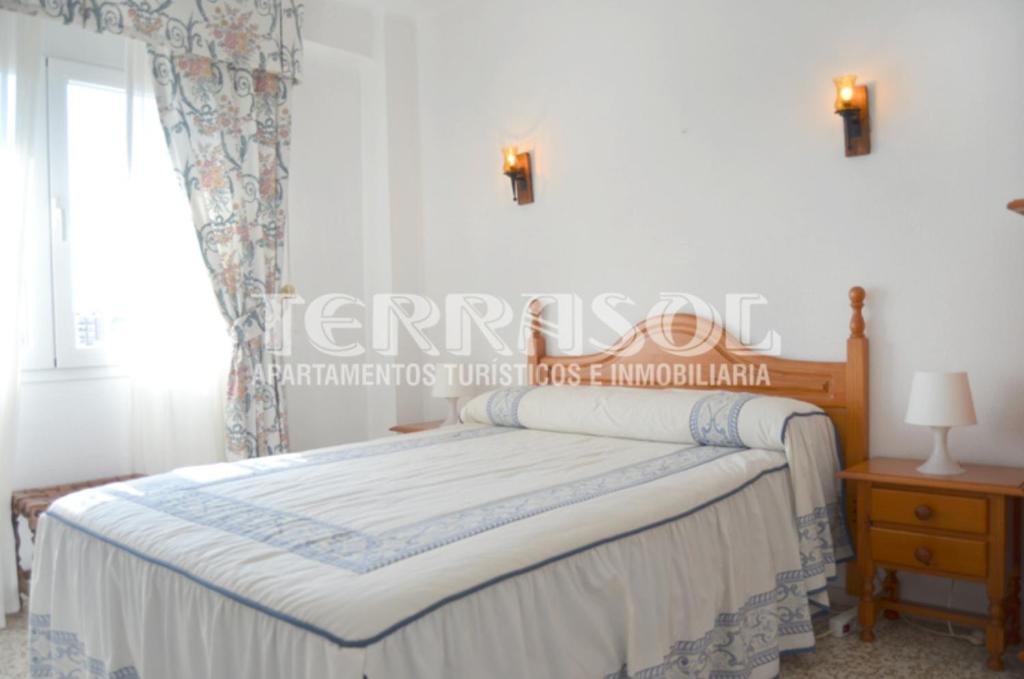 Kép Apartamentos Terrasol SOBRE EL MAR SAN GERARDO szállásáról Torre del Marban a galériában
