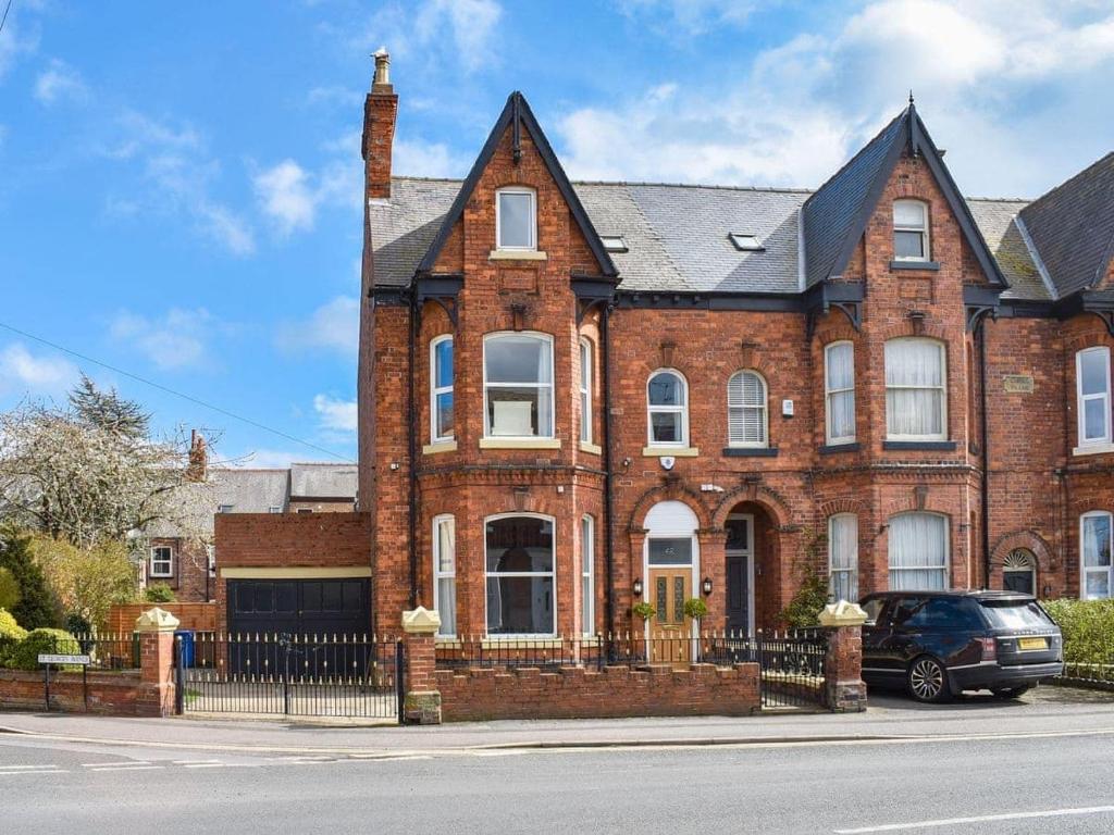 ブリドリントンにあるWellington Houseのレンガ造りの家