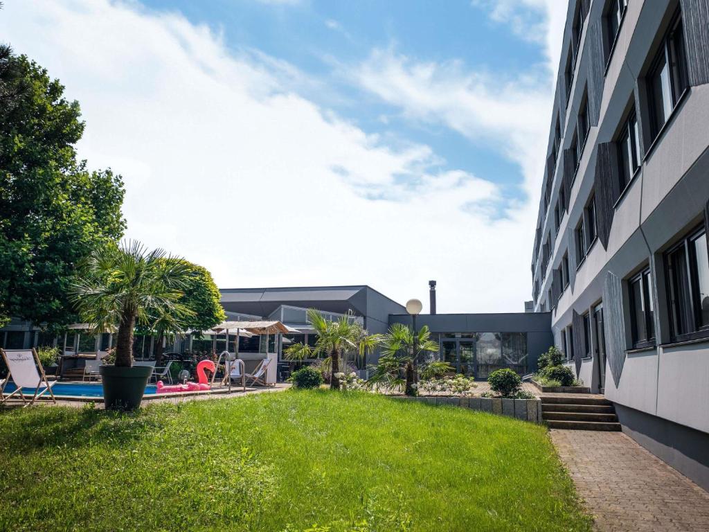 Vonkajšia záhrada v ubytovaní Ibis Styles Linz