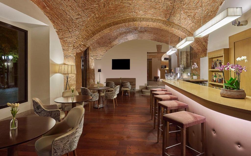 NH Collection Cáceres Palacio de Oquendo - 14