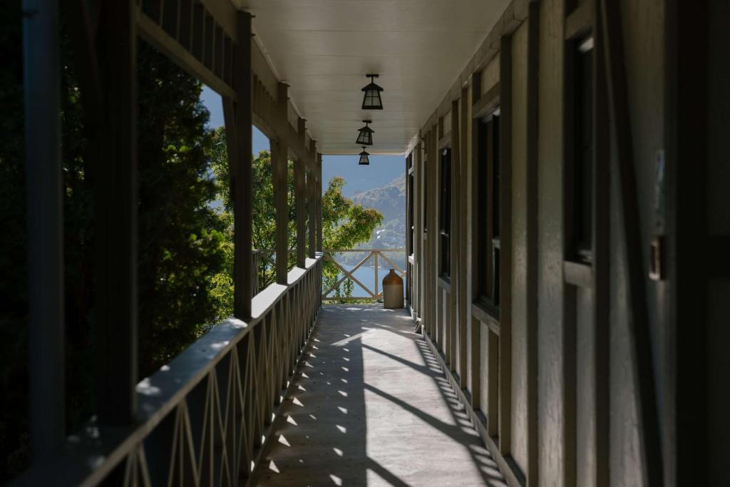 Sherwood Queenstown - Resim 32